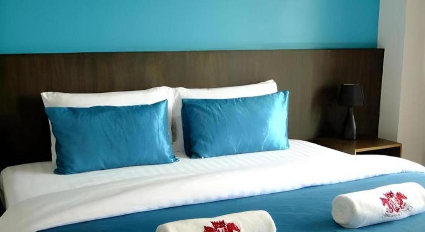 Chada Veranda Hotel Хон Каен Экстерьер фото